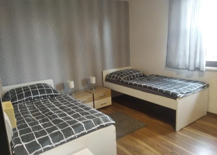 아파트 Apartmany City